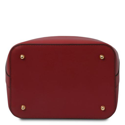 Vittoria - Leather bucket bag